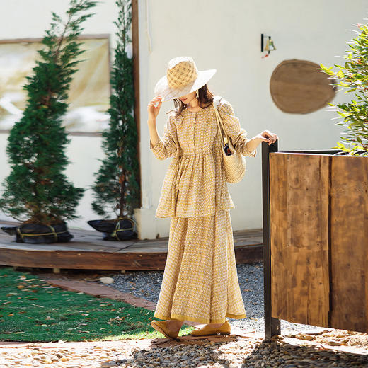 绽放131-127朵/亚麻印花圆领半开襟长袖衬衫女新款大摆拼色半身裙 商品图0