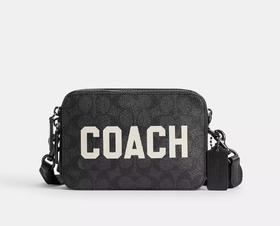 到手价1699元 Coach专柜精品 新款Charter系列黑灰老花白logo斜挎包 相机包  尺寸: 19*13*6cm  美国代购，无中文标签，介意慎拍