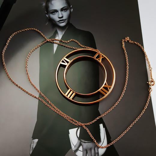 【95新】Tiffany & Co.蒂芙尼玫瑰金Atlas罗马数字镂空大圆盘长项链链长约61cm、吊坠直径约4.9cm中性款140226TJ02 商品图3
