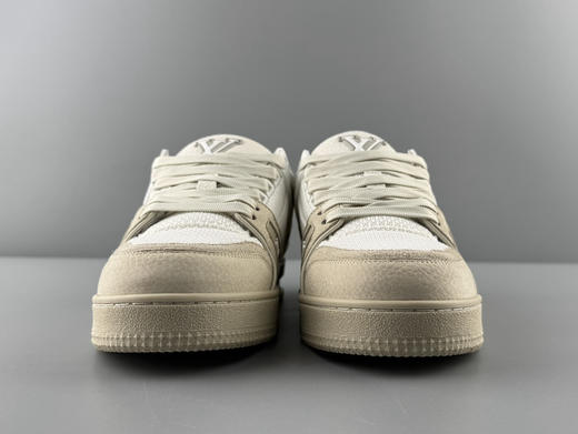 春季特惠💰720 LV 纯原版本 # 驴牌 Trainer 经典配色 米色 商品图5