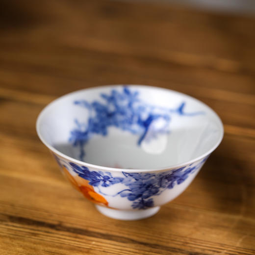 一儒堂青花加彩金鱼斗笠杯 商品图2