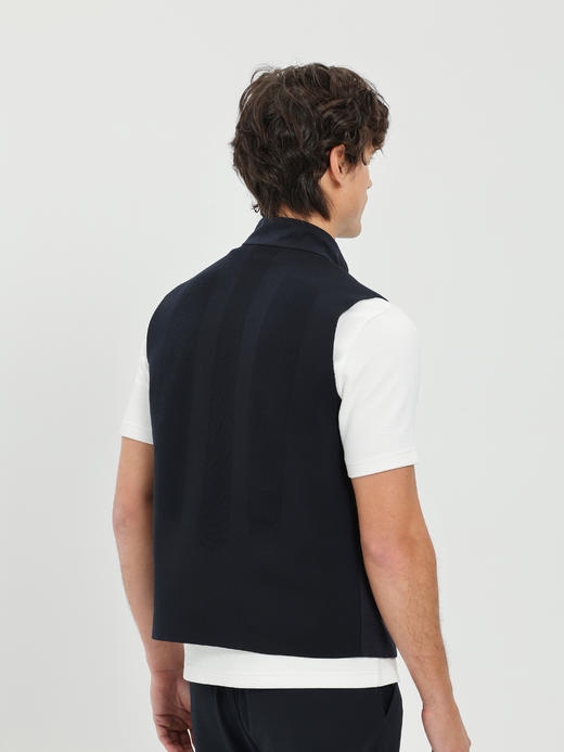 callisto藏青轻运动系列马夹背心 商品图4