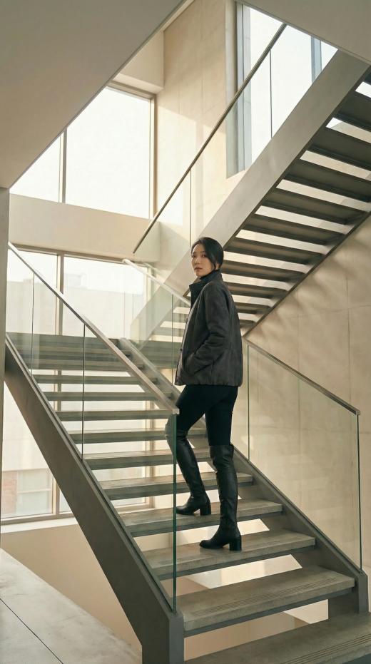 立领时尚摆松紧减龄夹克外套 商品图4