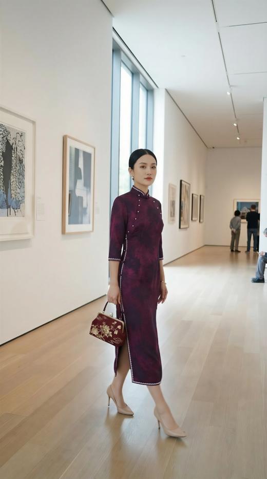 改良新中式两侧订珍珠优雅旗袍 商品图1