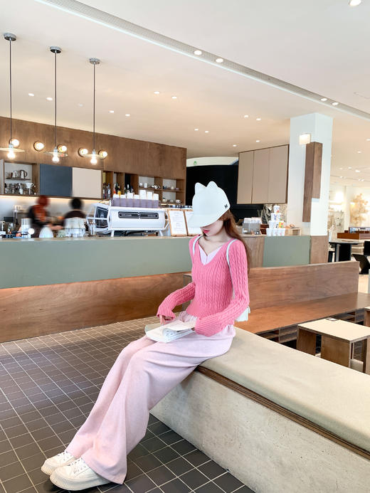 <曾小咸推荐>3.17现货秒杀 ！微信超特价！粉色V领修身显瘦毛织衫上衣 日常209.99 立减120 秒杀89.99！！粉色高腰直筒裤（加绒）秒杀79.99！ 商品图8