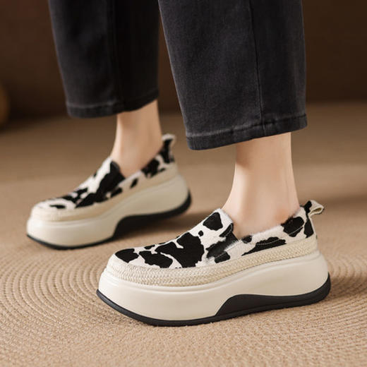 【预售5天】新款真皮厚底马毛拼色乐福鞋女休闲坡跟松糕底圆头懒人单鞋TYMXY&1665 商品图0