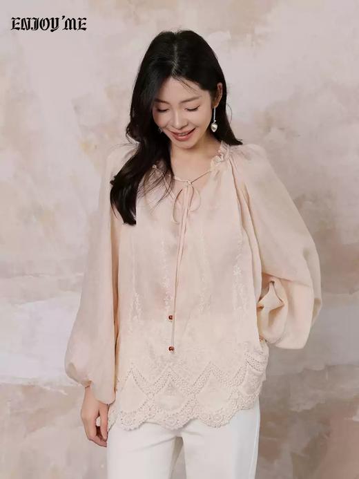 【门店同款】ENJOY春季“序光之旅”下摆重工刺绣上衣 169649956 商品图3