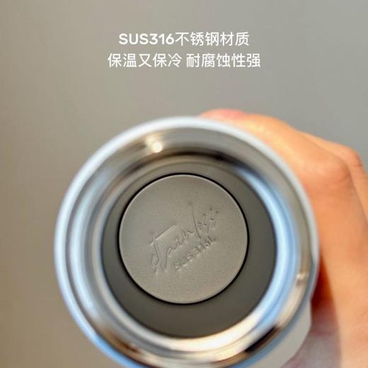 必囤❗️【一盖双饮，喝水自由!】熊本士保温杯316L保温杯马年2026新款 保温杯女直饮保温杯男车载杯保温保冷★八兔精选馆 商品图6