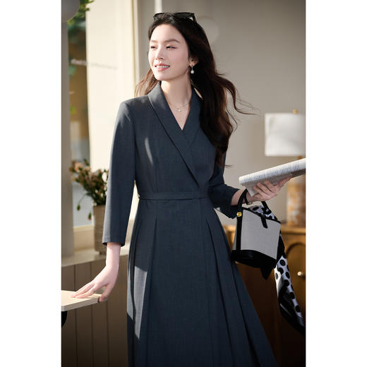 都市精英王妃裙 米思阳2026春季新款青果领通勤OL裙子女修身减龄职场西装连衣裙女1031 商品图1