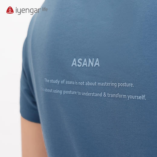 艾扬格 life C1219瑜伽英雄前屈女装T恤 短袖 细腻亲肤棉质面料 背部全译：体式的学习不在于掌握姿势，而是利用姿势来理解和转变自己。 商品图5