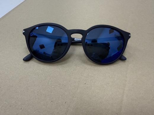 8053672881332 GIORGIO ARMANI 太阳镜 商品图0