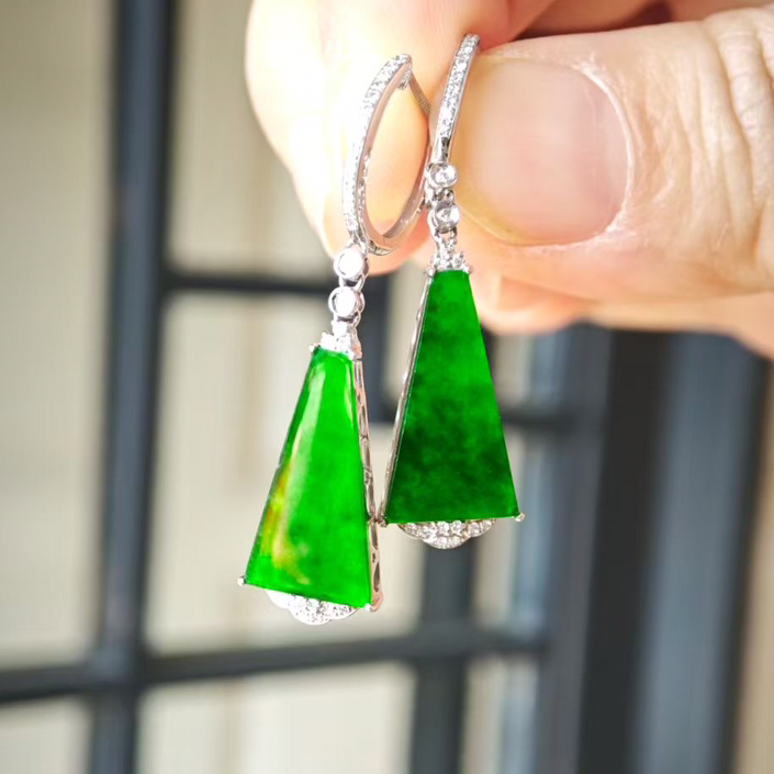 超绝艳色翡翠耳坠
