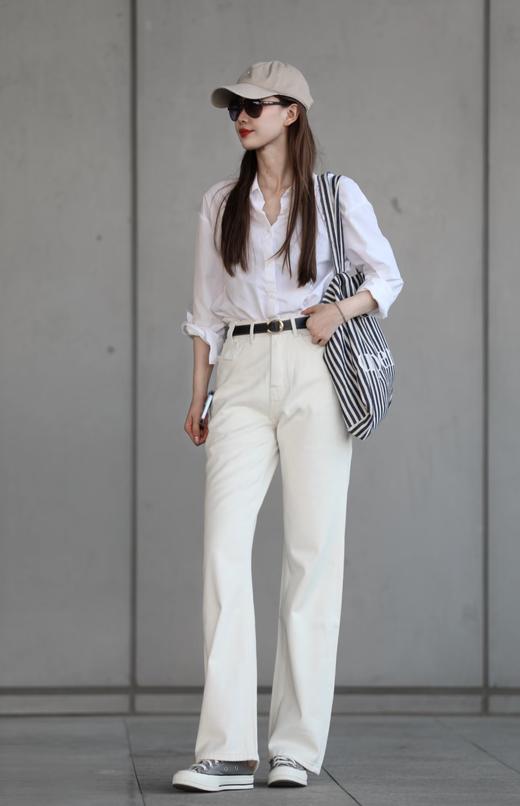 一年四季超软棉牛仔直筒窄腿奶油白牛仔裤 商品图1