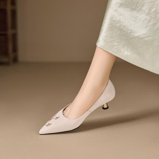 【预售5天】单鞋女巨好看法式复古气质浅口春季配裙子尖头系带黑白色NDXC&7279 商品图5