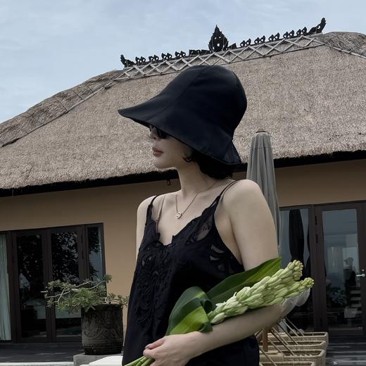 PanYiXiu/潘依绣铜氨丝天丝复古时髦可折叠遮阳防晒渔夫帽 SYC63039 商品图0