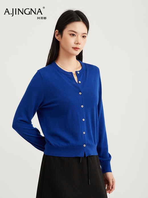 【圆领罗纹】阿菁娜春季新款温柔显白开衫低饱和度色系不挑肤小圆领罗纹包边自带柔光气质滤镜F31C318006 商品图4