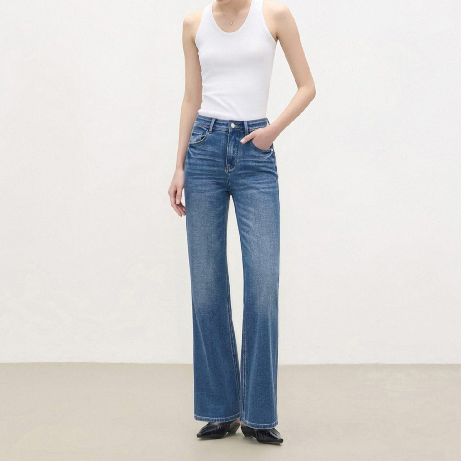 「自」全新升级【铂金会员201/天猫269/差价68】(02843)洛诗琳四面弹超模裤2026春季新款显瘦高腰直筒微喇牛仔裤女