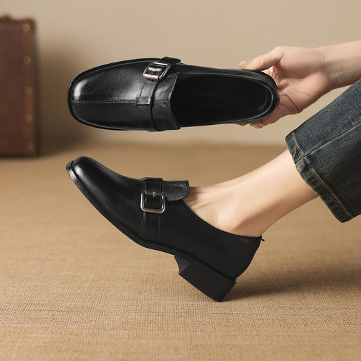 【预售7天】中跟百搭头层水洗牛皮，乐福鞋皮带扣小皮鞋NGMZR&72-8059 商品图0