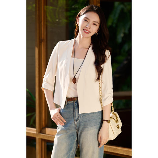 米思阳2026春季新款气质通勤无领西装七分袖短款修身气质西服外套女2112 商品图3