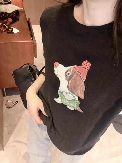 老米优品🎈3-5天。《小狗串珠双面澳绒短袖tee》复古少女既视感，轻松get韩系穿搭~  T260227A 商品图1