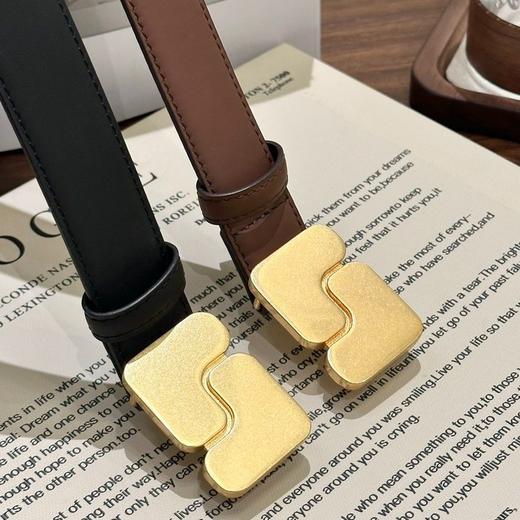 头层牛皮🐂【So*ur法式极简金扣皮带】ins百万博主私服同款🏆非常好搭配的衣柜长青款～标志性金扣不老气也不浮夸 商品图3