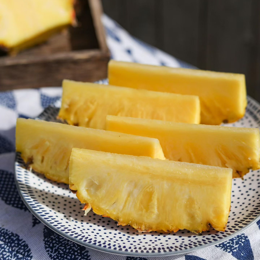 【下单后72小时发货】海南南采 金钻凤梨4.5-5斤左右 清香可口 甜而不腻 自然熟