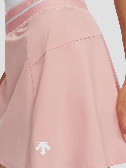 点此购买 迪桑特春夏季TRAINING系列女士短裙 qk 341037 商品图10