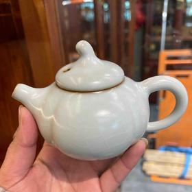 2800问鼎汝窑金瓜单壶