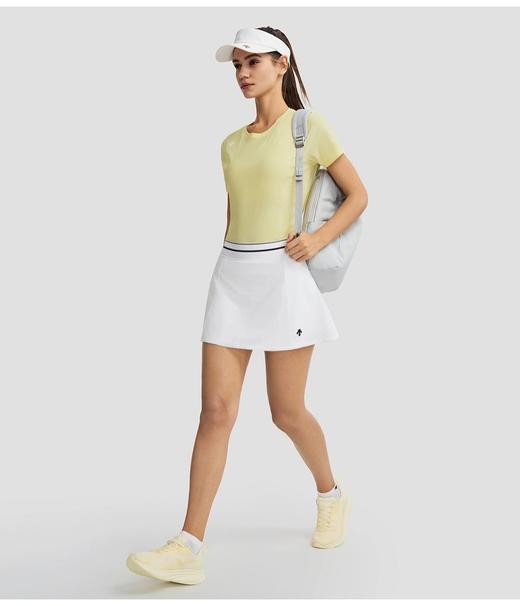 点此购买 迪桑特春夏季TRAINING系列女士短裙 qk 341037 商品图9