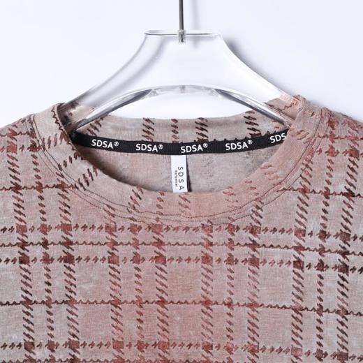 26T86SDSA男装2026新款复古格纹圆领长袖T恤做旧粉棕格纹宽松休闲上衣 商品图2