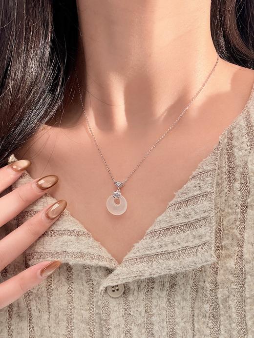 卡蒂罗KADER 【999足银】福扣平安扣 新中式国潮招财纳福诸事顺意锁骨链 女神福气满满气质优雅百搭小众轻奢高级感 好运 玉髓 项链 女款 商品图9