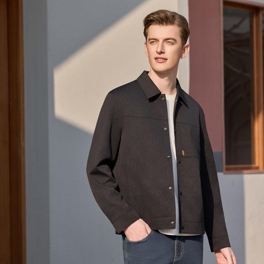 半身缘男装 春季时尚字母印花宽松经典翻领夹克261112M01310219 商品图3