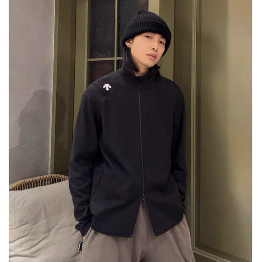 26款 春夏，薄款，箭头男士综训训练男士针织运动上衣外套  箭头针织外套 商品图0