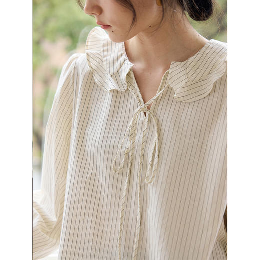 荷叶边翻领条纹衬衫 商品图2