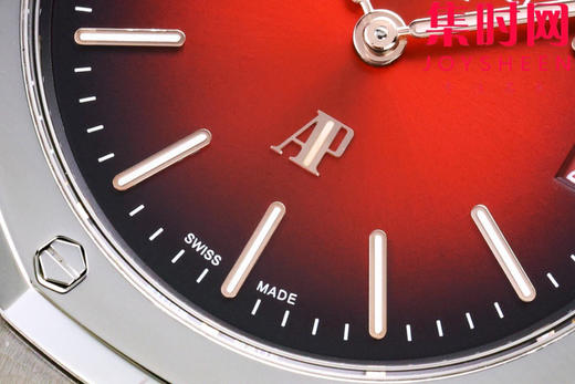 ZF爱彼AP皇家橡树系列 表径39MM的16202XT "JUMBO"超薄腕表 超轻钛壳钛金属 烟熏红面 渐变红 男士腕表 小手腕福音 商品图4