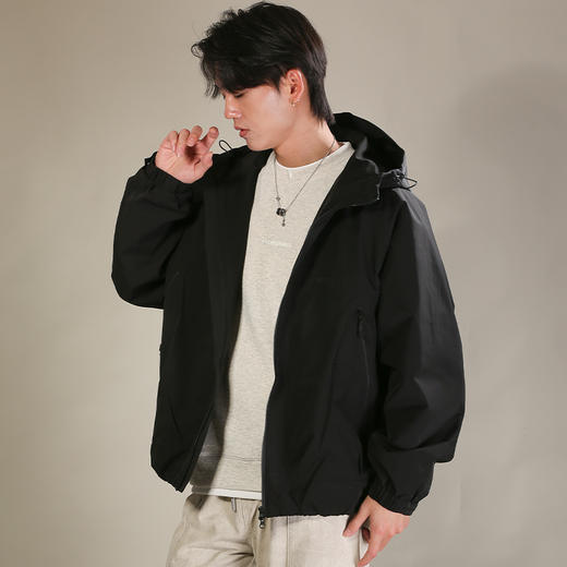 DRONKOO 2026 连帽左胸刺绣字母口袋压胶拉链中厚夹克 商品图2