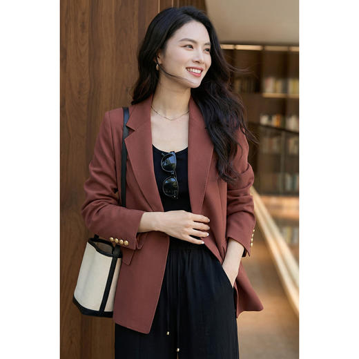 米思阳2026春季新款通勤气质西装外套微弹钉珠设计感减龄上衣5597 商品图1