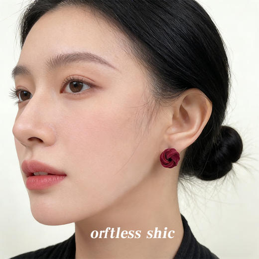 丁摩 植绒酒红色几何镂空时尚高级感银针耳饰耳钉饰品女6ZF-7307 商品图1