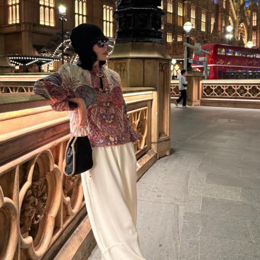 PanYiXiu/潘依绣设计款多片剪裁显瘦百搭松紧腰弯刀休闲裤 SF66723 商品图0