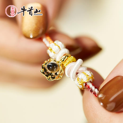 牛首山文创佛光色八大守护绳新品生肖红绳手链情侣手工编织红手绳 商品图4