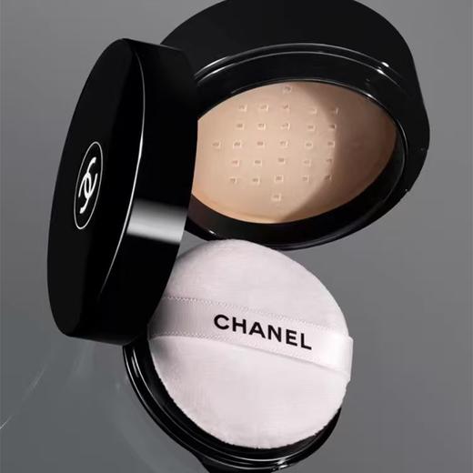 CHANEL 香奈儿 轻盈散粉便携装6g 新版 香港直邮 商品图3