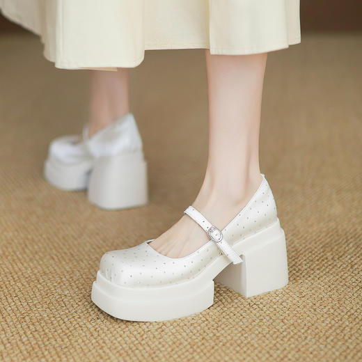 【预售7天】9cm超高跟粗跟防水台单鞋，春秋新水钻沙丁布玛丽珍鞋浅口小皮鞋LJX-9303 商品图2