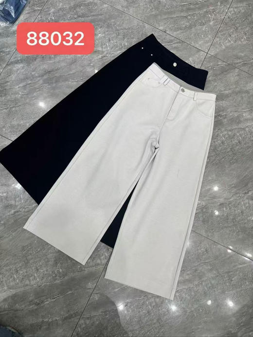 原单新款阔腿直痛裤 商品图0