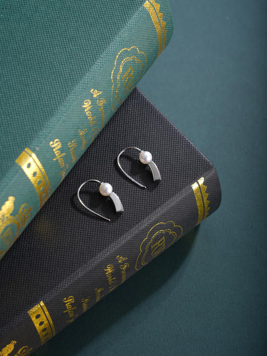 子佩集【月弧星轨】银S925珍珠惜王妃耳钉【AYEH0001】弯钩2602 商品图3