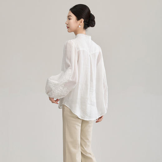 「高货wl」全新升级【铂金会员339/天猫459/差价120】(00203)洛诗琳苎麻重工刺绣立领上衣2026春季新款灯笼袖轻薄衬衫 商品图1