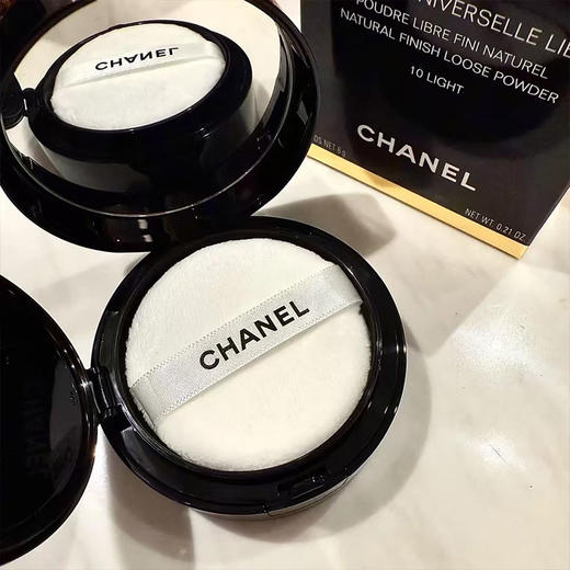 CHANEL 香奈儿 轻盈散粉便携装6g 新版 香港直邮 商品图5