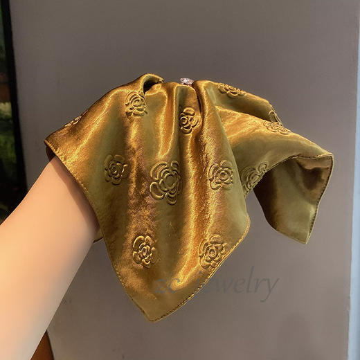 丁摩 高品质法式小香风气质珠光缎山茶花高级发圈时尚方巾肠圈发饰皮筋6ZF-5849 商品图0