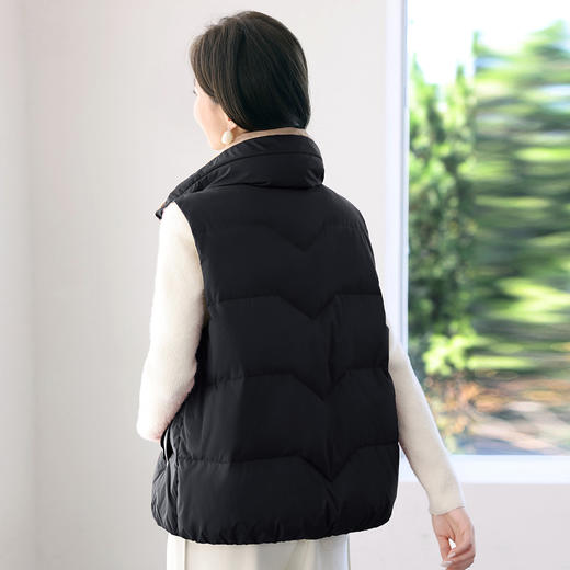 丁摩 羽绒服马甲女秋冬季外穿休闲高端轻薄保暖90白鸭绒背心马夹6ZF-363197 商品图3