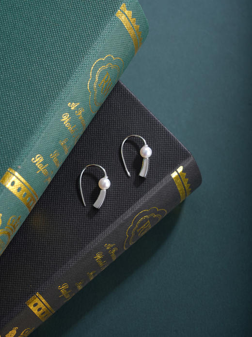 子佩集【月弧星轨】银S925珍珠惜王妃耳钉【AYEH0001】弯钩2602 商品图6