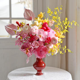 《春和景明》大花蕙兰蝴蝶兰河内洋牡丹瓶插花